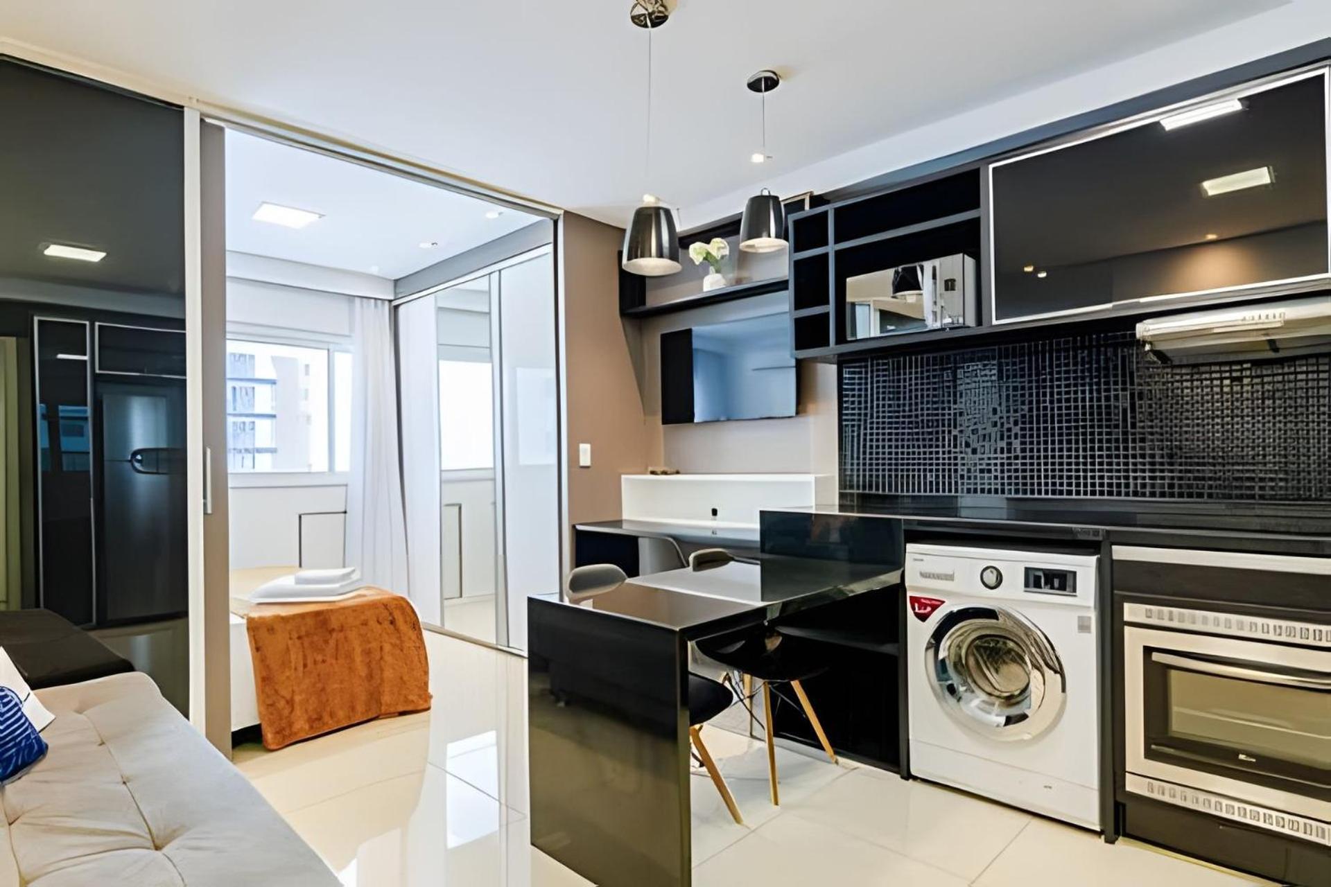 Lifespace - Urooms Apartment
