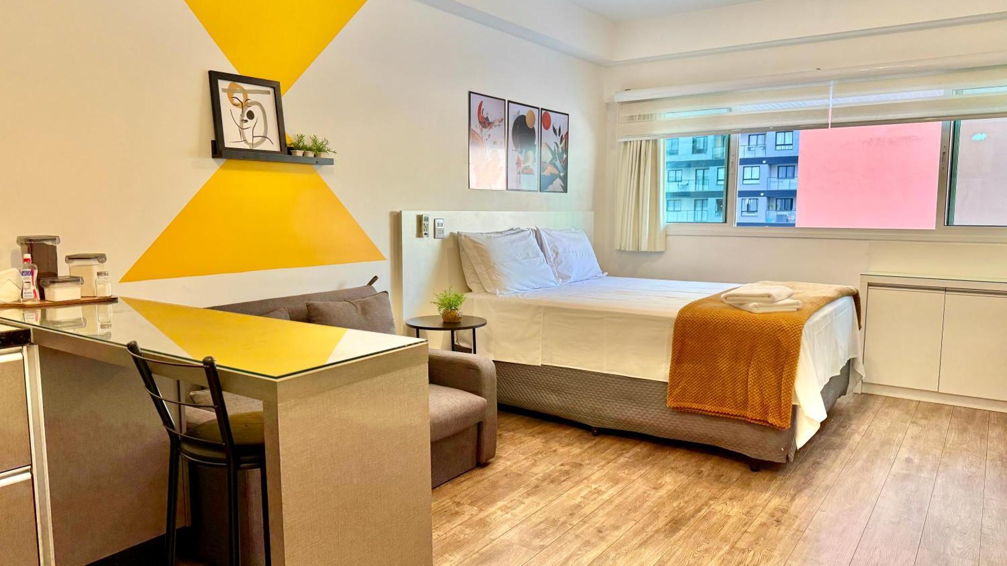 Lifespace - Urooms Apartment
